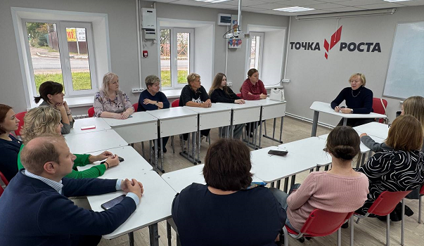 Сотрудник ЦНППМ приняла участие в стажировке педагогов, состоявшейся на базе МБОУ Диево-Городищенская СОШ Некрасовского МО Сотрудник ЦНППМ приняла участие в стажировке педагогов, состоявшейся на базе МБОУ Диево-Городищенская СОШ Некрасовского МО